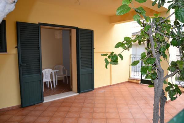 La Casa Gialla Trabia Exterior photo